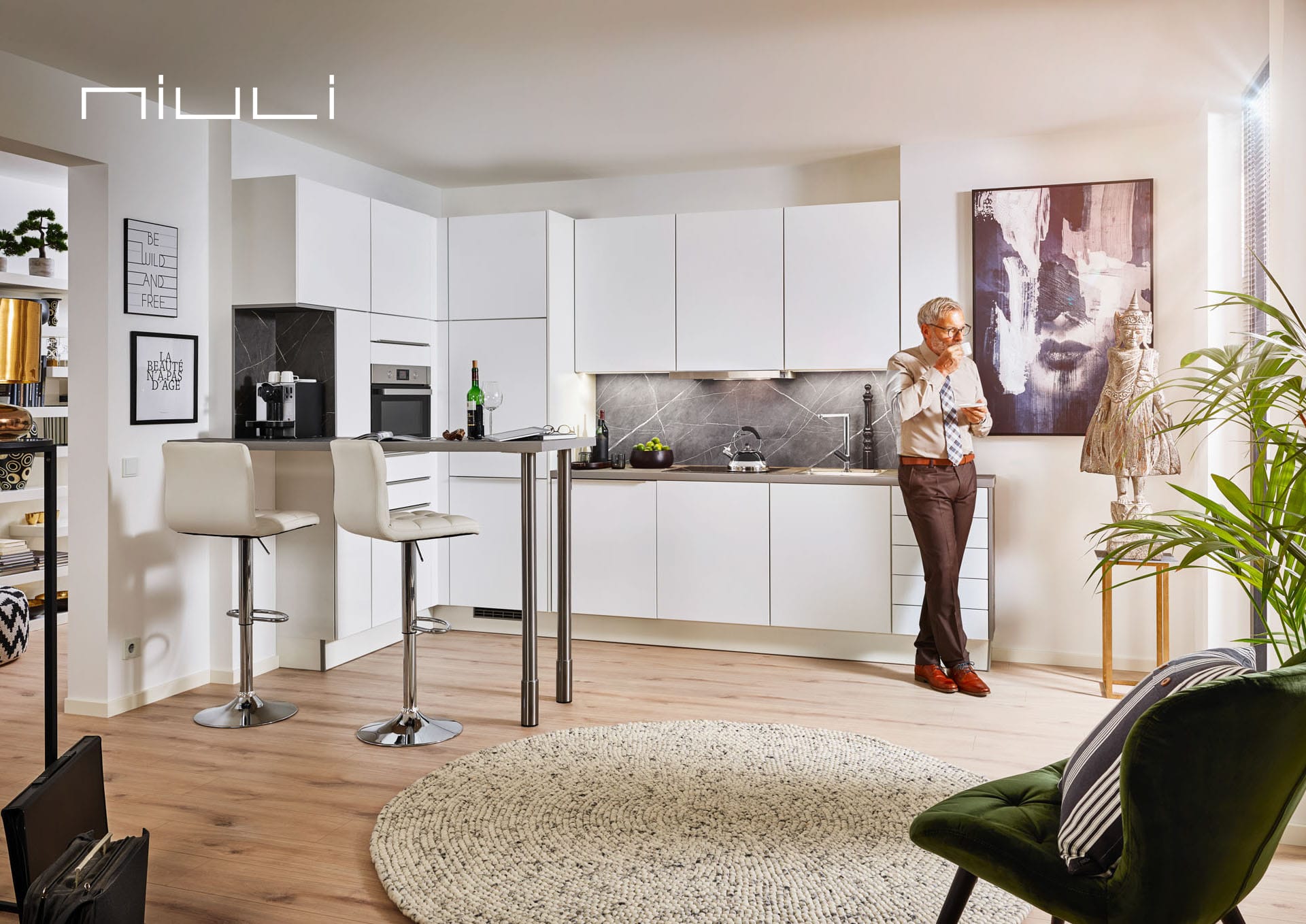 PN210 | 691 White super matt