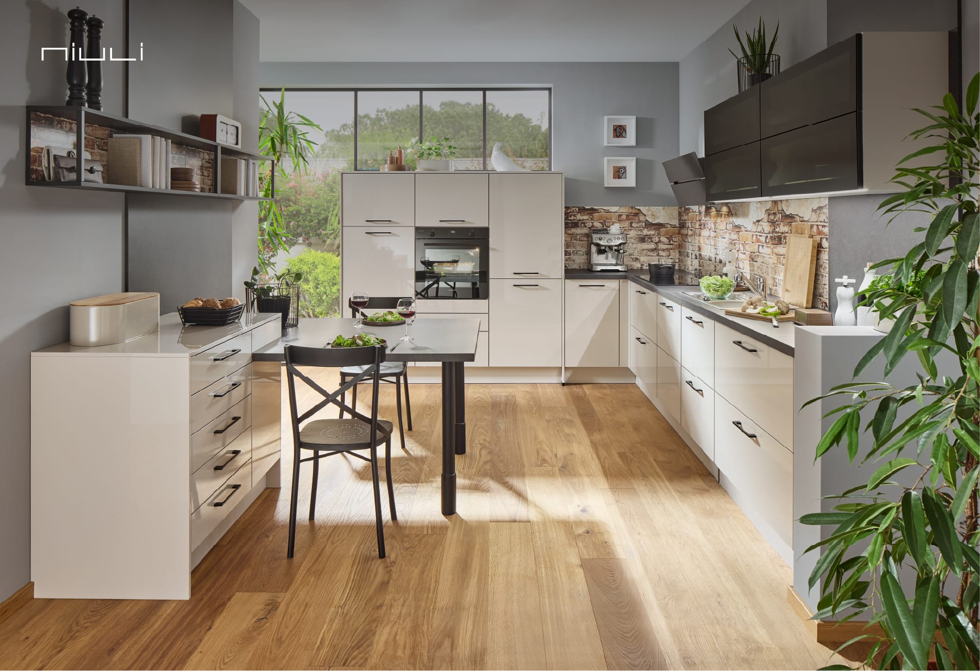 PN 215 | 504 High-Gloss Cashmere Grey